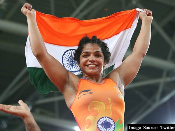பழைய வீடியோக்களுடன் காத்திருக்கிறேன்