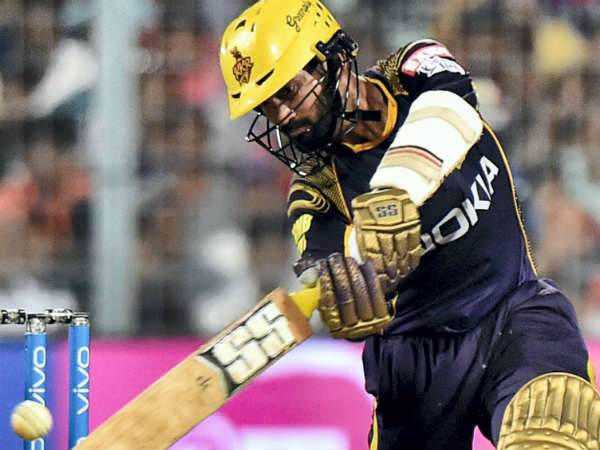 கோல்கத்தாவுக்கு இமாலய இலக்கு