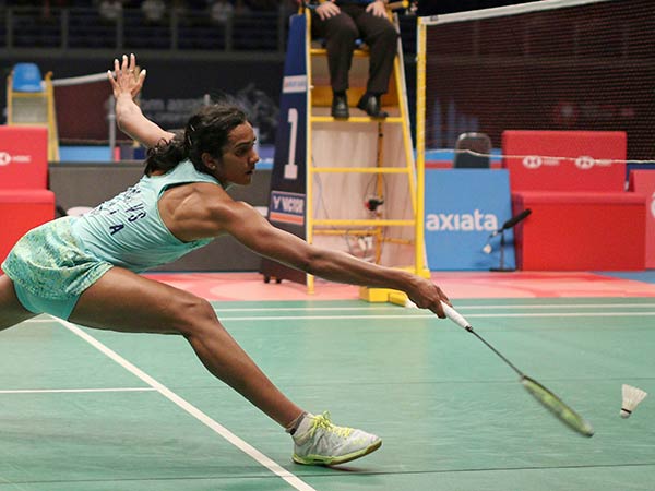 போராடிப் பார்த்த சிந்து