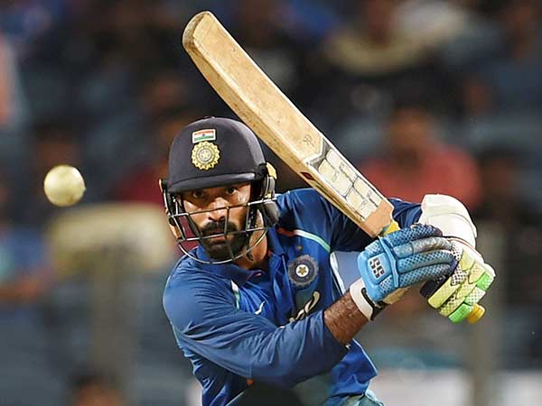 தினேஷ் கார்த்திக்கின் LBW விக்கெட்