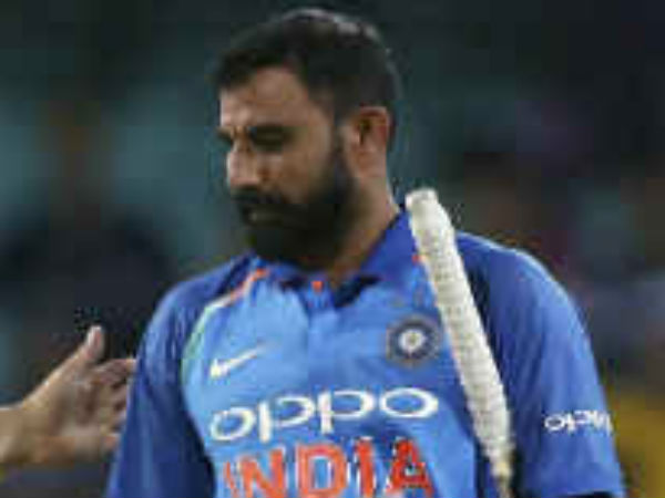 பந்துவீச்சு எப்படி?