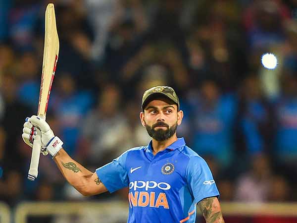 இந்தியாவுக்கு 273 ரன்கள் இலக்கு