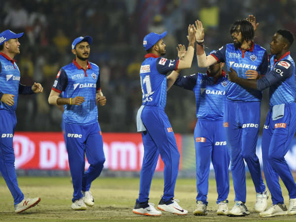 22 முறை நேருக்கு, நேர்