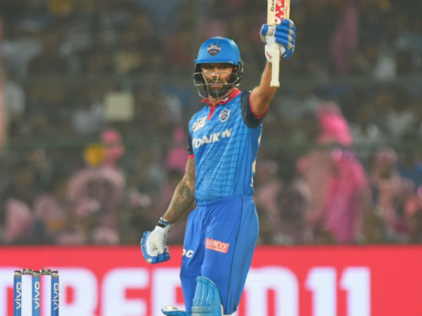 தவான் 54 ரன்கள்