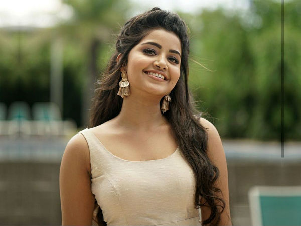 சந்தேகம் தந்த ஸ்டேட்டஸ்