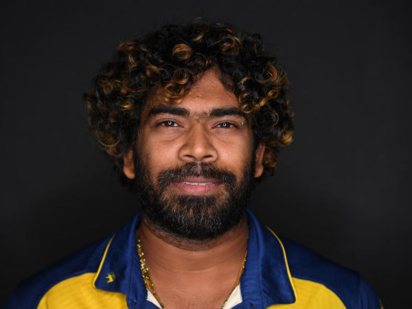 கும்ப்ளேவை முந்தினார்
