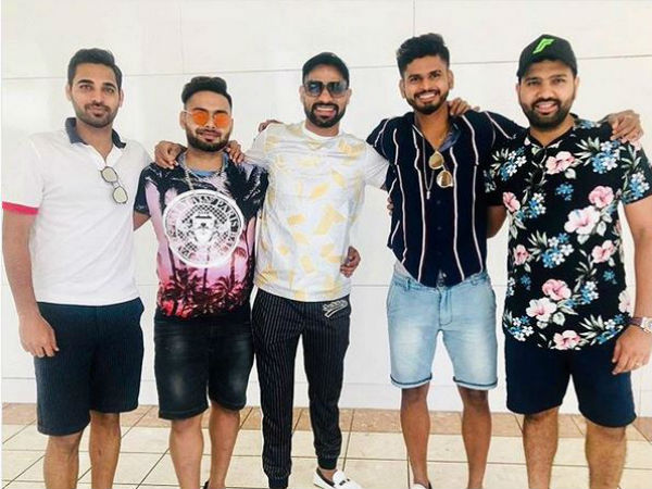 ரோகித் எங்கே?