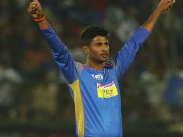 7 விக். சாதனை