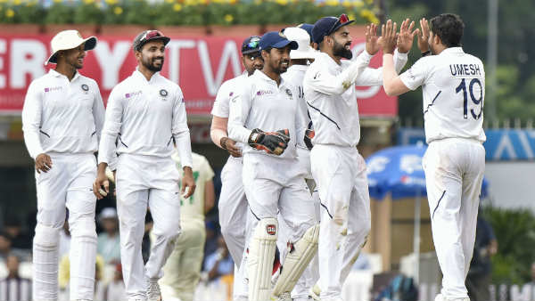 வெற்றிக்கு அருகே இந்தியா