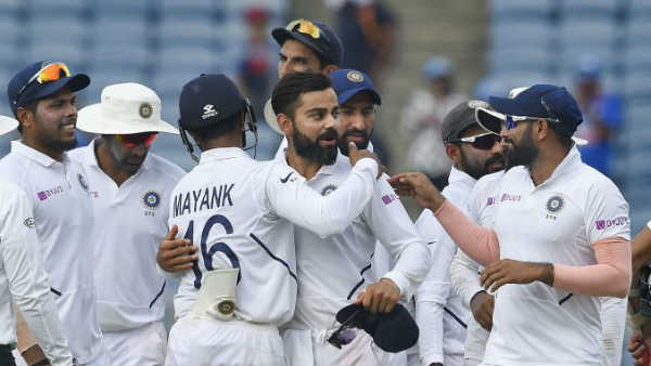 விரைவாக ரன் குவித்து சாதனை