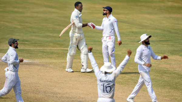 பந்துவீச்சு கூட்டணி