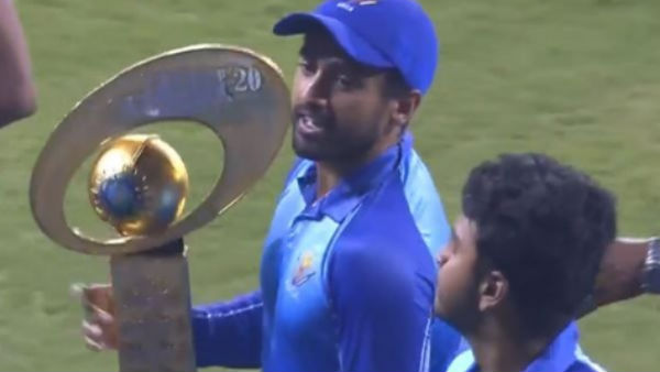 5 விக்கெட்டுகள் இழப்பிற்கு 180 ரன்கள்