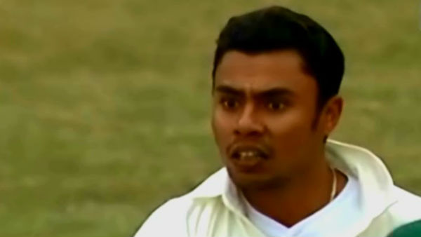 அவர் எப்படி உணவு எடுக்கலாம்?
