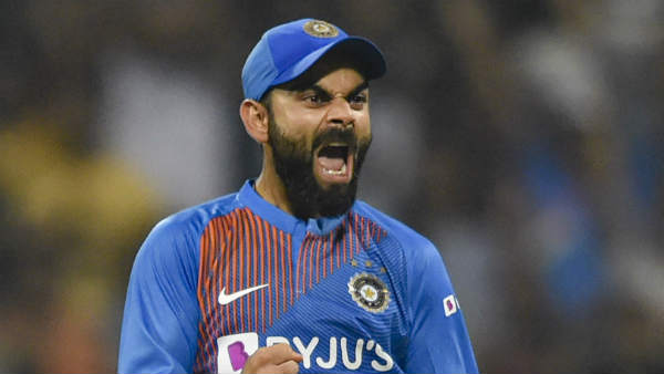 விளாசி தள்ளிய விராட் கோலி