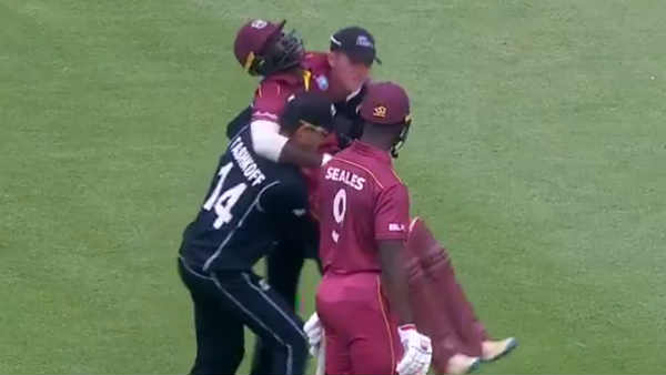 வெற்றி பெற்ற நியூசிலாந்து அணி