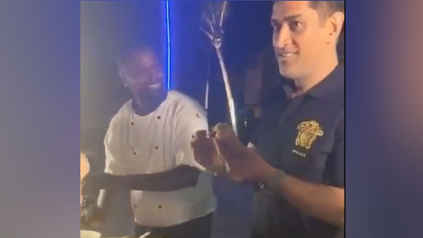 சர்வதேச போட்டிகளில் விலகல்