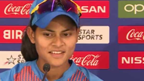 அதிக விக்கெட்டுகள் வீழ்த்தி சாதனை