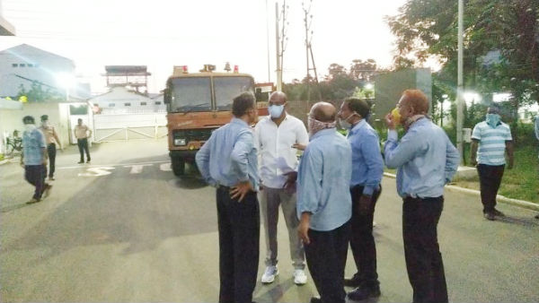 கால்பந்தாட்ட கேப்டன் சுனில் சேத்ரி