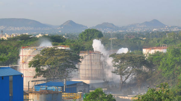 11 பேர் உயிரிழப்பு