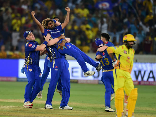 சுற்றினார் தேவையில்லாமல் சுற்றினார்