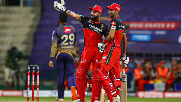 8 ரன்களில் 3 விக்கெட்டுகள்
