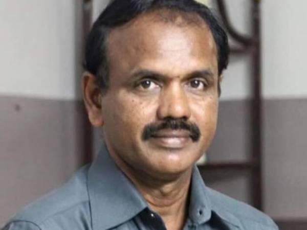 அறைக்கு அழைத்துச் செல்வார்