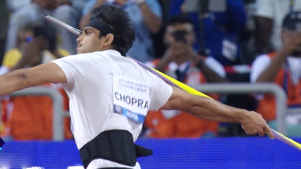 "தங்கம் வென்ற தங்க மகன்" 88.67மீ தூரம் ஈட்டியை எறிந்து அசத்தல்