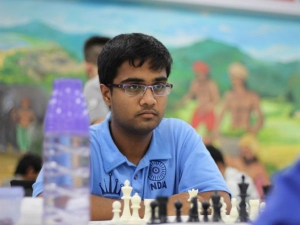 வாழ்த்துக்கள்! இந்தியாவின் 61வது கிராண்ட்மாஸ்டரானார் ஈரோட்டை சேர்ந்த இனியன்!!